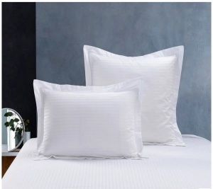 Наволочка 50х70 сатин отбеленный 1*1 , на молнии (60см.)